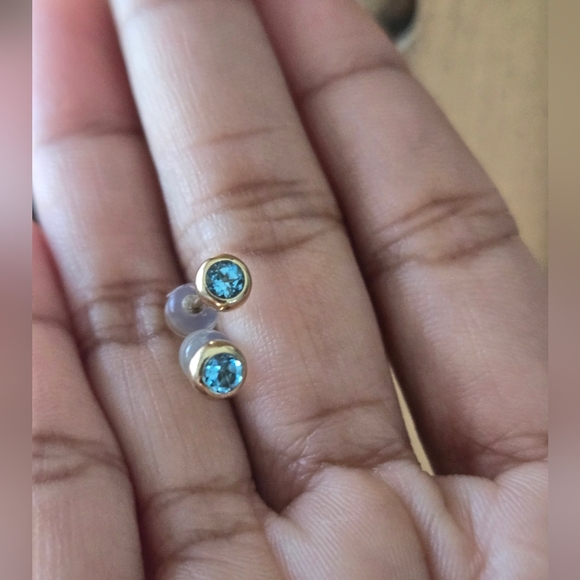 Mejuri Jewelry - Mejuri 14k Gold Topaz Earrings